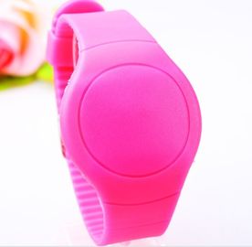 สัมผัสหน้าจอดิจิตอลซิลิโคนสายรัดข้อมือนาฬิกา Led นาฬิกาสำหรับของขวัญ