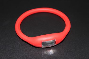 กีฬาสร้อยข้อมือสายรัดข้อมือดูด้วยยางซิลิโคนเจลลี่ไอออนแดง LED Watch