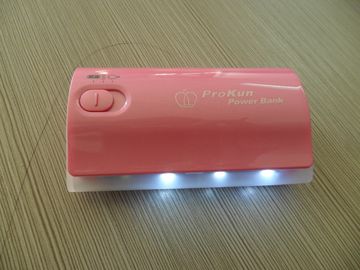 5V ขนาดเล็กและพกพาฉุกเฉินมาร์ทโฟนด้วย Power Bank สำหรับ MP3, MP4, PSP