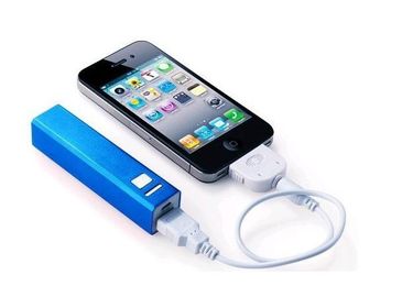 2600mAh สากลลิปสติก Mini Power ธนาคารสำหรับโทรศัพท์มือถือ / iPod