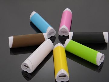 รูปหัวใจลิปสติก USB Power ธนาคารแบบพกพาสำหรับ iPhone / iPod, ที่มีสีสัน