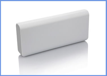 ความจุขนาดใหญ่ยูนิเวอร์แซ Portable Power Bank แบตเตอรี่ภายนอกสำหรับแท็บเล็ต