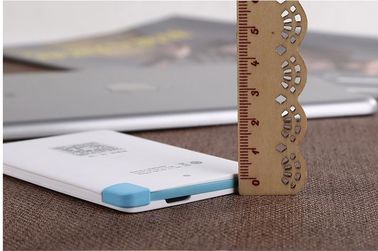 แบบพกพาบางเฉียบ Li-ion พลังงานธนาคาร 4000mAh สำหรับโทรศัพท์มือถือ / iPad, สีขาว