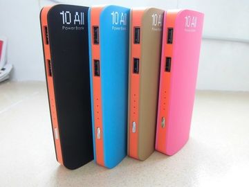 8800mAh ชาร์จไฟได้รวดเร็ว Wallet Li-ion พลังงานธนาคาร 5V ด้วยไฟฉาย LED
