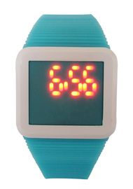 วงดนตรีเด็กแคว LED ดิจิตอลนาฬิกาข้อมือซิลิโคน AM PM นาฬิกาสำหรับเป็นของขวัญ