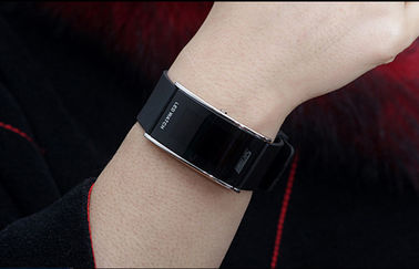Unisex LED ดิจิตอลนาฬิกาข้อมือกันน้ำลึกนาฬิกาอิเล็กทรอนิกส์