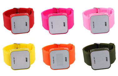 Wommens สีชมพูนาฬิกาดิจิตอลกรณี ABS LED นาฬิกาข้อมือ 1 เครื่อง ATM น้ำทน