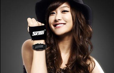 Unisex 3D LED Watch ที่กำหนดเองสีดำล้อแม็กดิจิตอลนาฬิกาข้อมือ