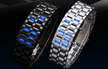 ทนน้ำ LED ดิจิตอลนาฬิกาข้อมือเหล็กซามูไรนาฬิกา