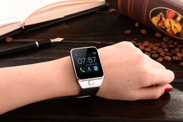 ข้อมือนาฬิกาที่มีสีสันสมาร์ทดูอัตราการเต้นหัวใจจอภาพชุดดิจิตอลที่มี Pedometer