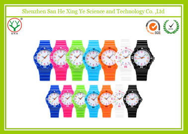 ที่มีสีสันการ์ตูนกันน้ำนาฬิกาดิจิตอลวงซิลิโคนสำหรับเด็ก
