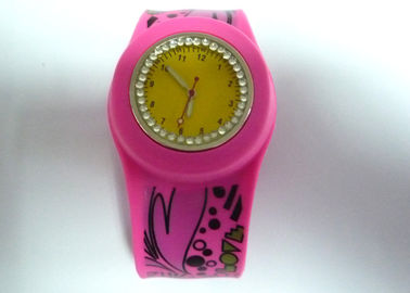 OEM พิมพ์สี่สี Rhinestone ตบซิลิโคนสายรัดข้อมือนาฬิกาสำหรับเด็กและเยาวชน