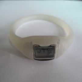 ที่กำหนดเองของขวัญคริสมาสต์ซิลิโคนกีฬาดูด้วย Pedometer